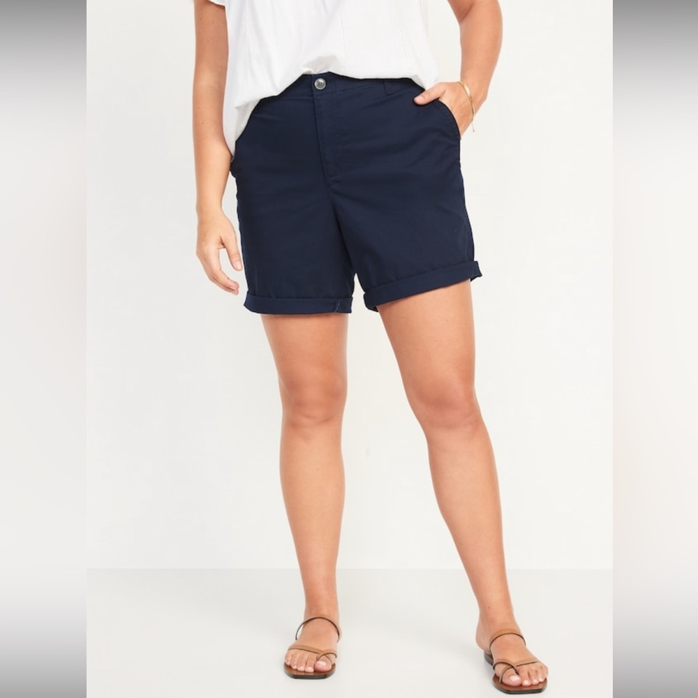 Old Navy High-Waisted Easy Chino Shorts (In the Navy)